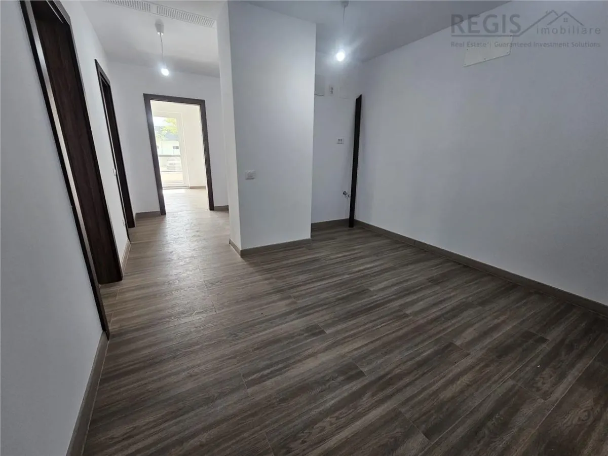 Spatiu Comercial 85mp URBAN PLAZA - foto 12