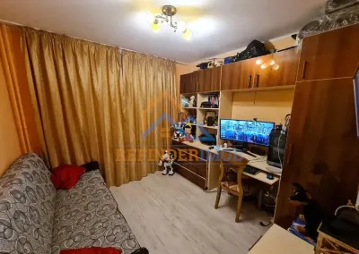 Apartament de vanzare cu 3 camere, zona Ozana - foto 3