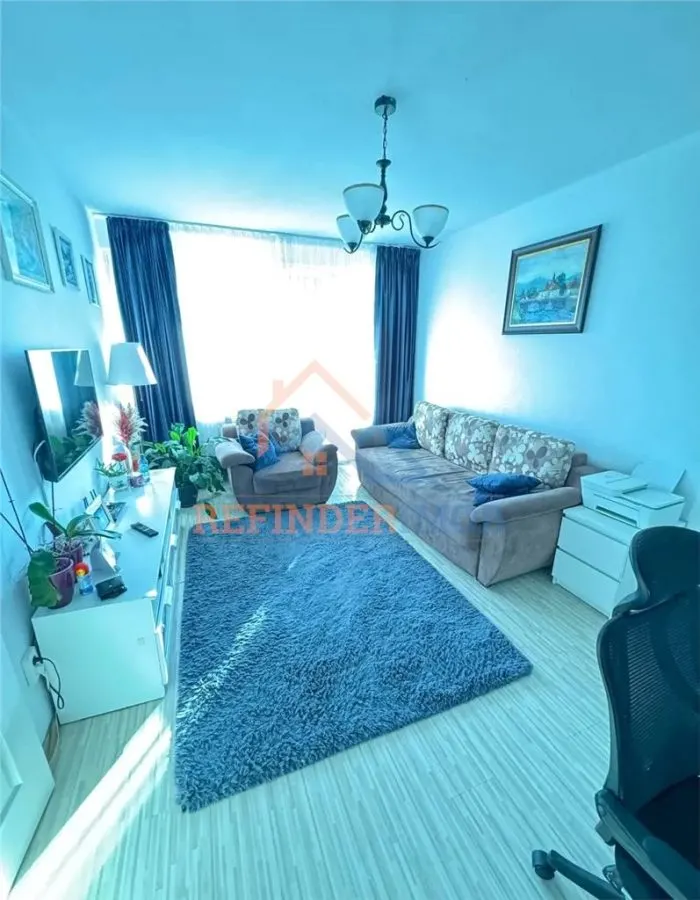 Apartament de vanzare cu 3 camere, zona Campia Libertatii - foto 1