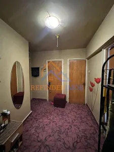 Apartament de vanzare cu 3 camere, zona Dristor - foto 2