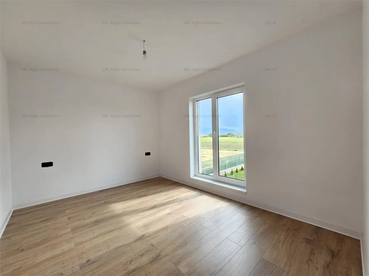 Casa Individuala cu 4 camere Sanpetru - foto 6