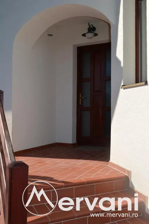 Casa de vanzare/ inchiriat in Poiana Campina - foto 20