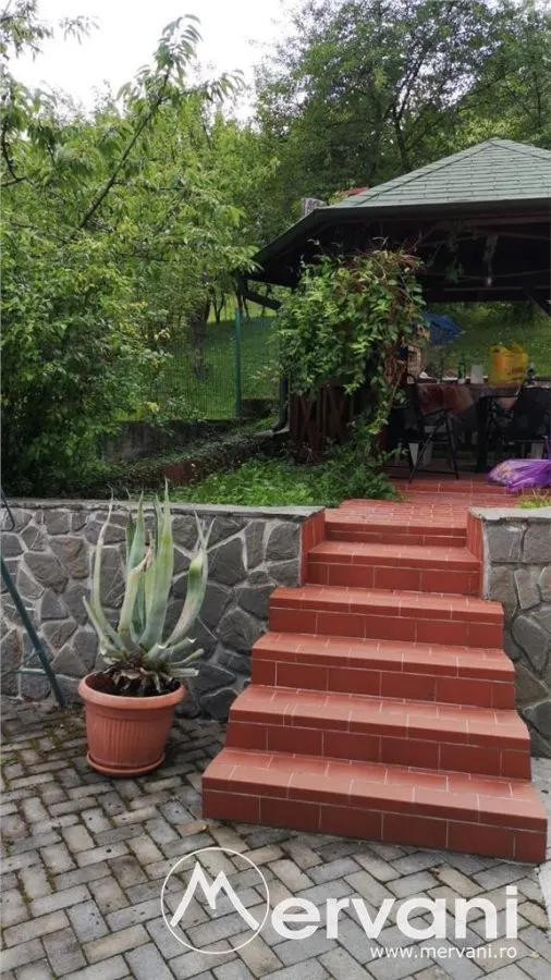 Casa de vanzare/ inchiriat in Poiana Campina - foto 5