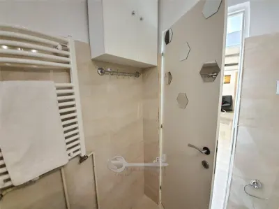 Apartament 3 camere (2 dormitoare + living open space) â€“ Ultracentral, ideal investiție â€“ Iași, Bd. Independenței - foto 13