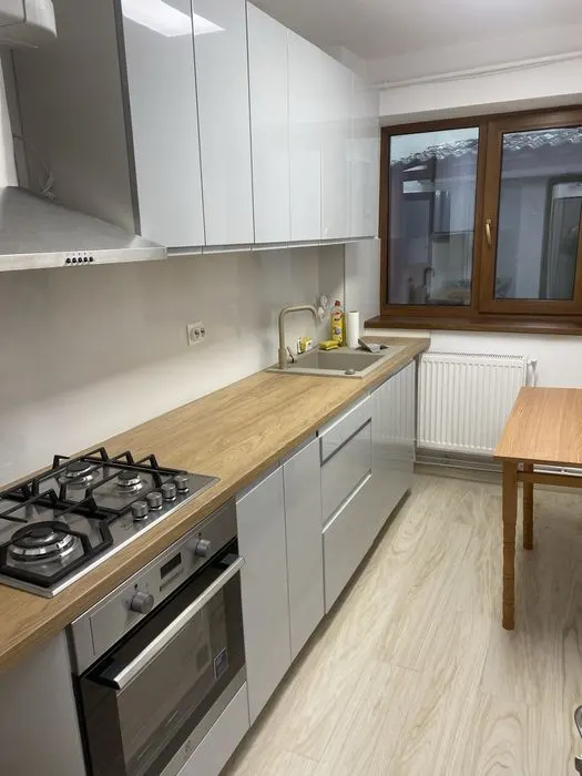 Apartament 3 Camere ULTACENTRAL - 700 euro - foto 1