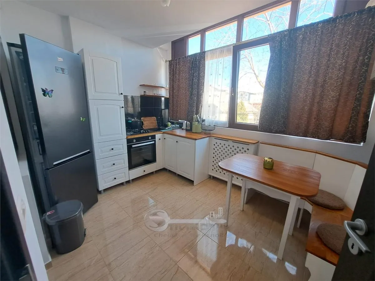 Apartament 3 Camere CUG - 440 euro - foto 13