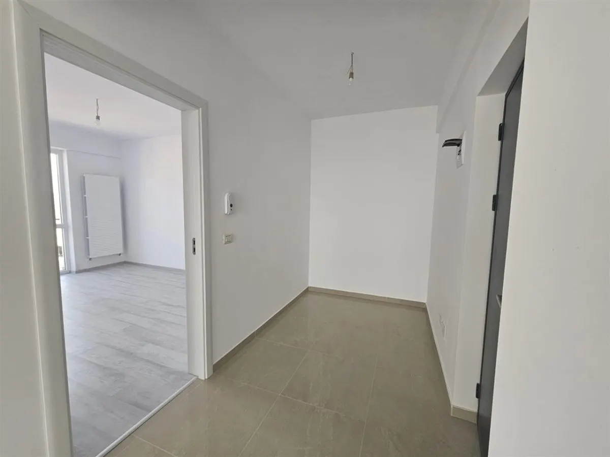 Apartament 3 camere - intabulat- mutare imediata - foto 9