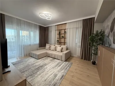 2 CAM , CENTRU PODU ROS PALAS , UNIREA TOWERS, LUX, PRIMA INCHIRIERE - Iasi