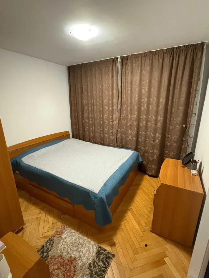Apartament 2 camere Decomandat | 53 mp | Etaj 2 | Galata | - foto 3