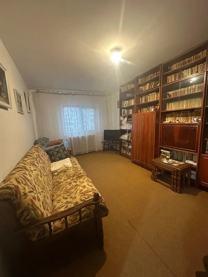 APARTAMENT 3 CAMERE CENTRAL PALAS MALL LIBER - foto 4
