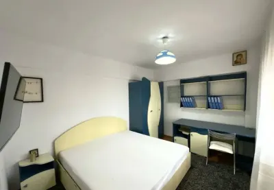 Apartament 2 camere decomandat - Păcurari, la bulevard - Iasi