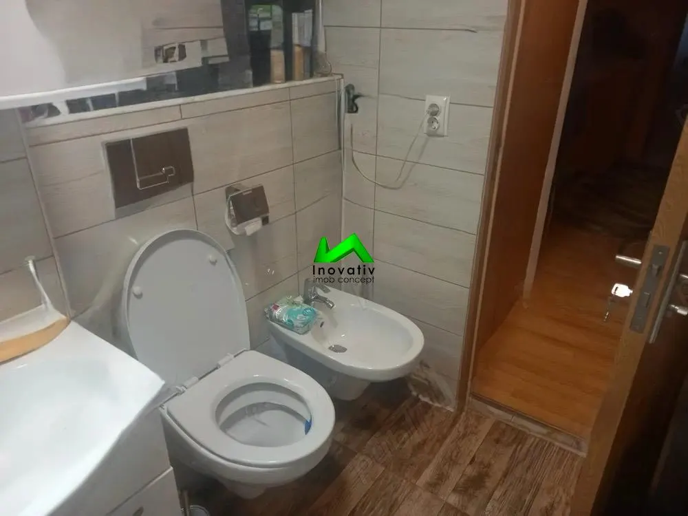 Apartament de vanzare 2 camere Sibiu Broscarie - foto 9