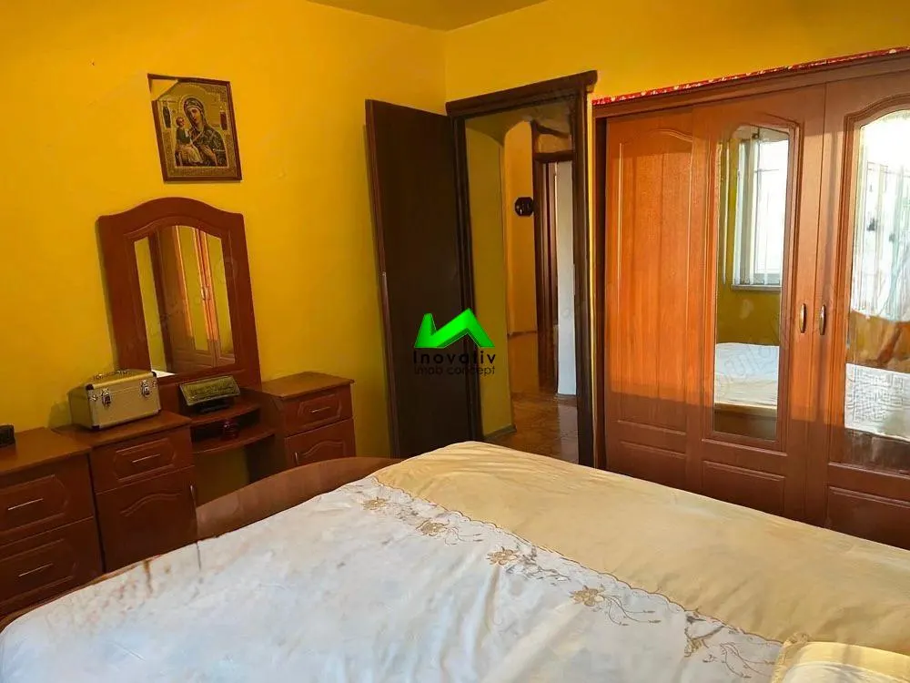 Apartament de vanzare 3 camere Vasile Aaron - foto 6