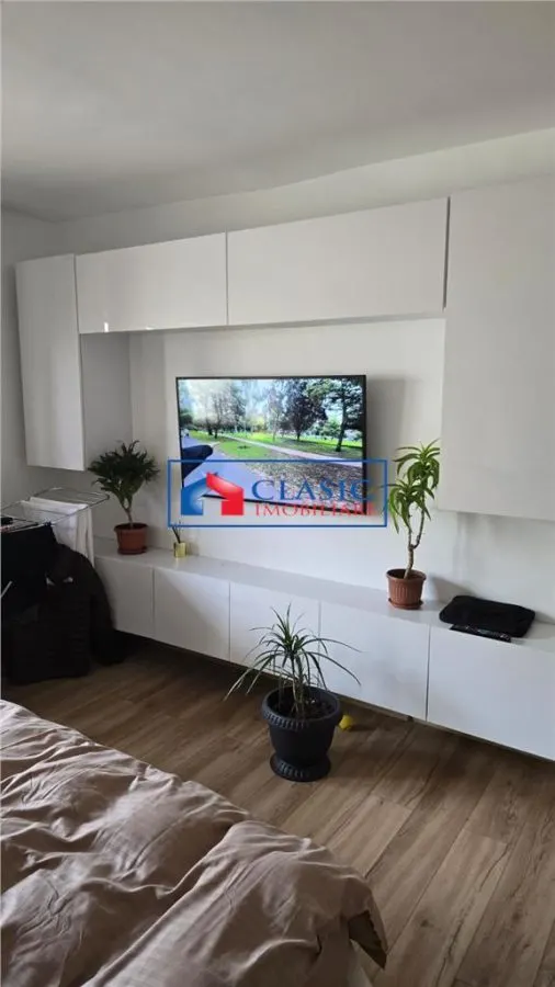 Vanzare apartament 3 camere decomandate modern zona Piata Zorilor - foto 1