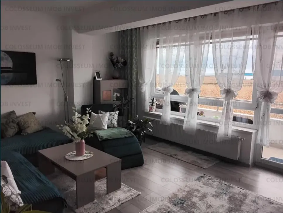 Apartament 3 camere, decomandat - zona Cristian - foto 1