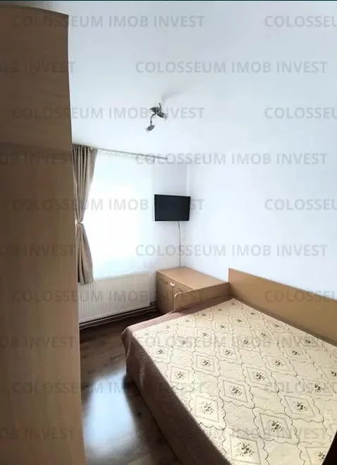 Apartament 2 camere, semidecomandat - zona Tractorul - foto 4