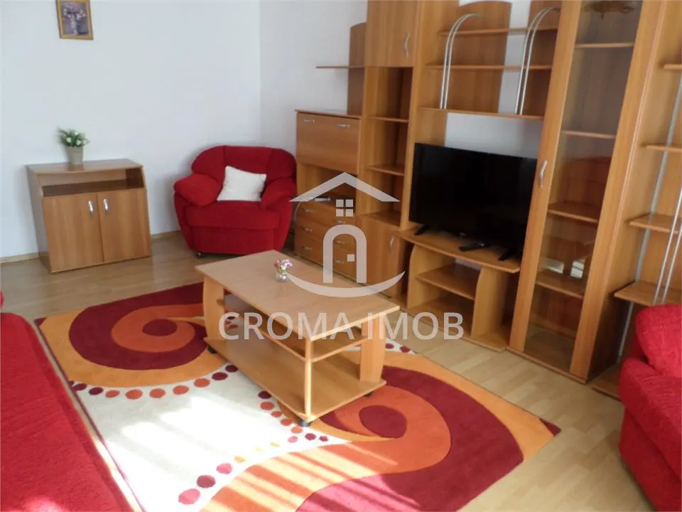 De inchiriat apartament 3 camere Ploiesti, zona Central - foto 4