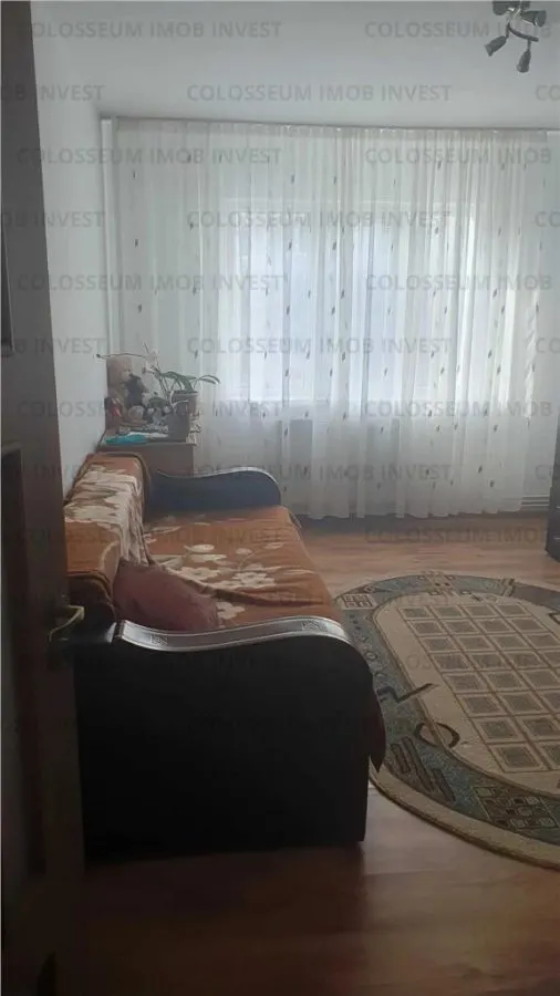 Garsoniera decomandata - zona Uzina 2 - foto 1