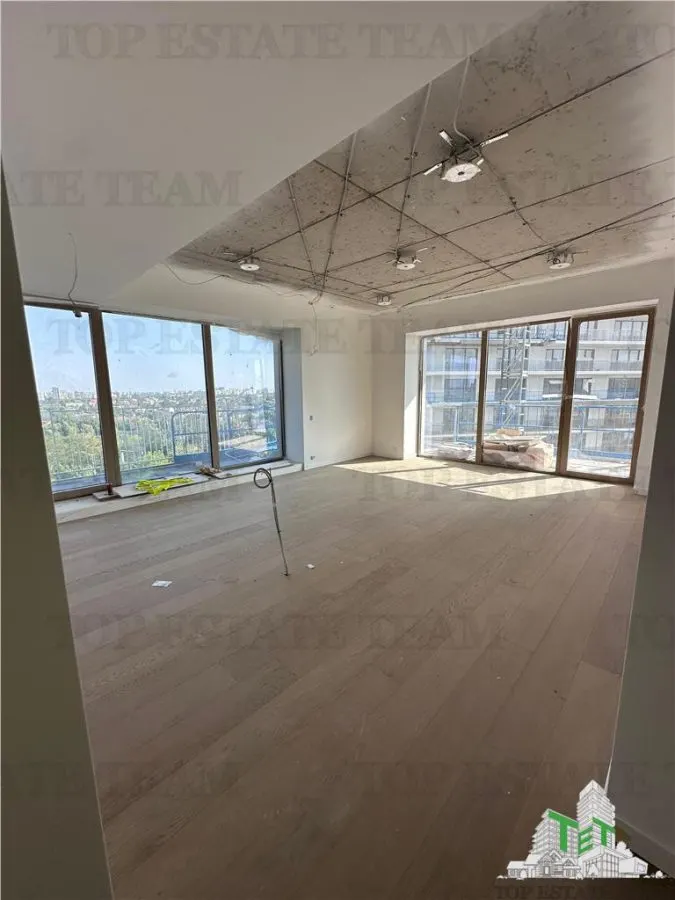 Apartament premium cu 4 camere si Terasa 40mp - foto 2