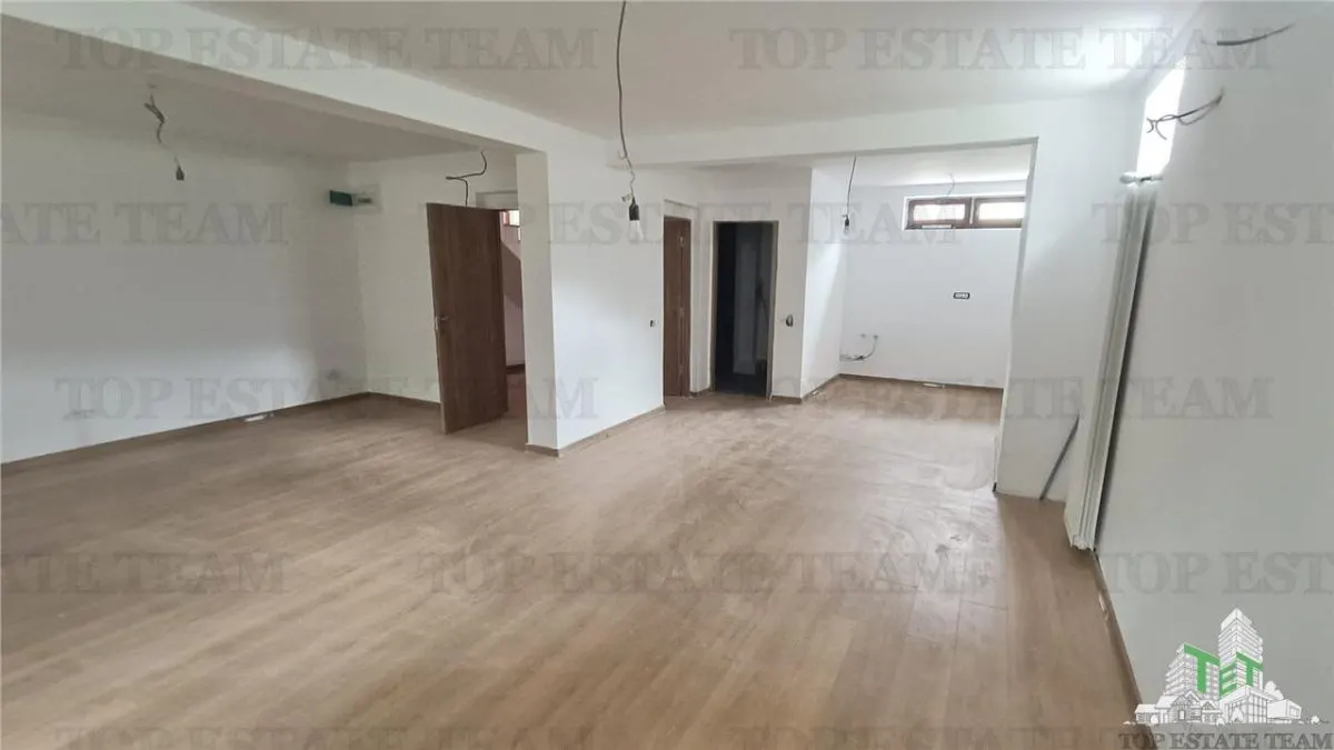 Casa in Duplex de Vanzare in Otopeni - foto 3