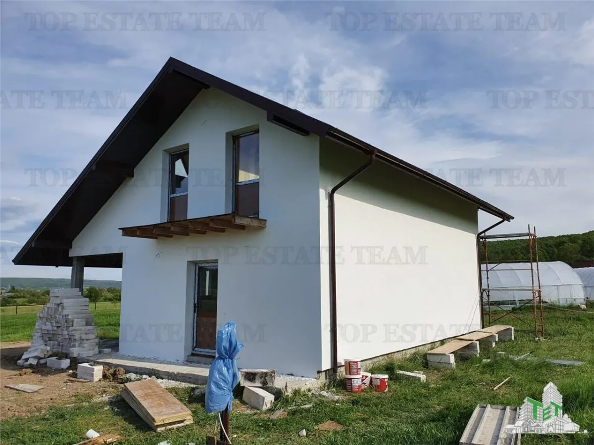 Oportunitate Unica - Teren de 321700 mp ideal pentru Dezvoltare Turistica, Agroturism sau Ferma - foto 1