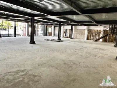Spatiu comercial de inchiriat/ 1 minut distanta de metrou + parcari in Militari - foto 12