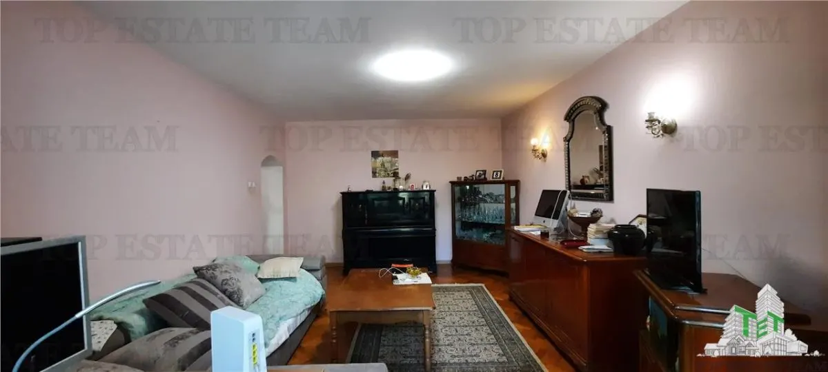 Vanzare apartament 3 camere in Vila Pajura - foto 8
