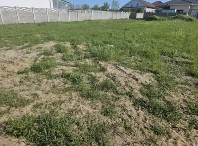 Teren-MOSNITA VECHE- 2 FRONTURI STRADALE -TOATE UTILITATILE - foto 2