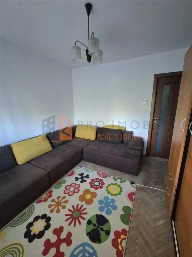 Apartament 2 camere cf 2 decomandat zona Balcescu - foto 2