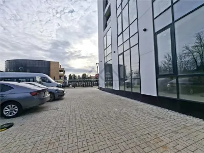 Spatiu comercial 108mp Azimut - Copou TVA inclus - foto 17