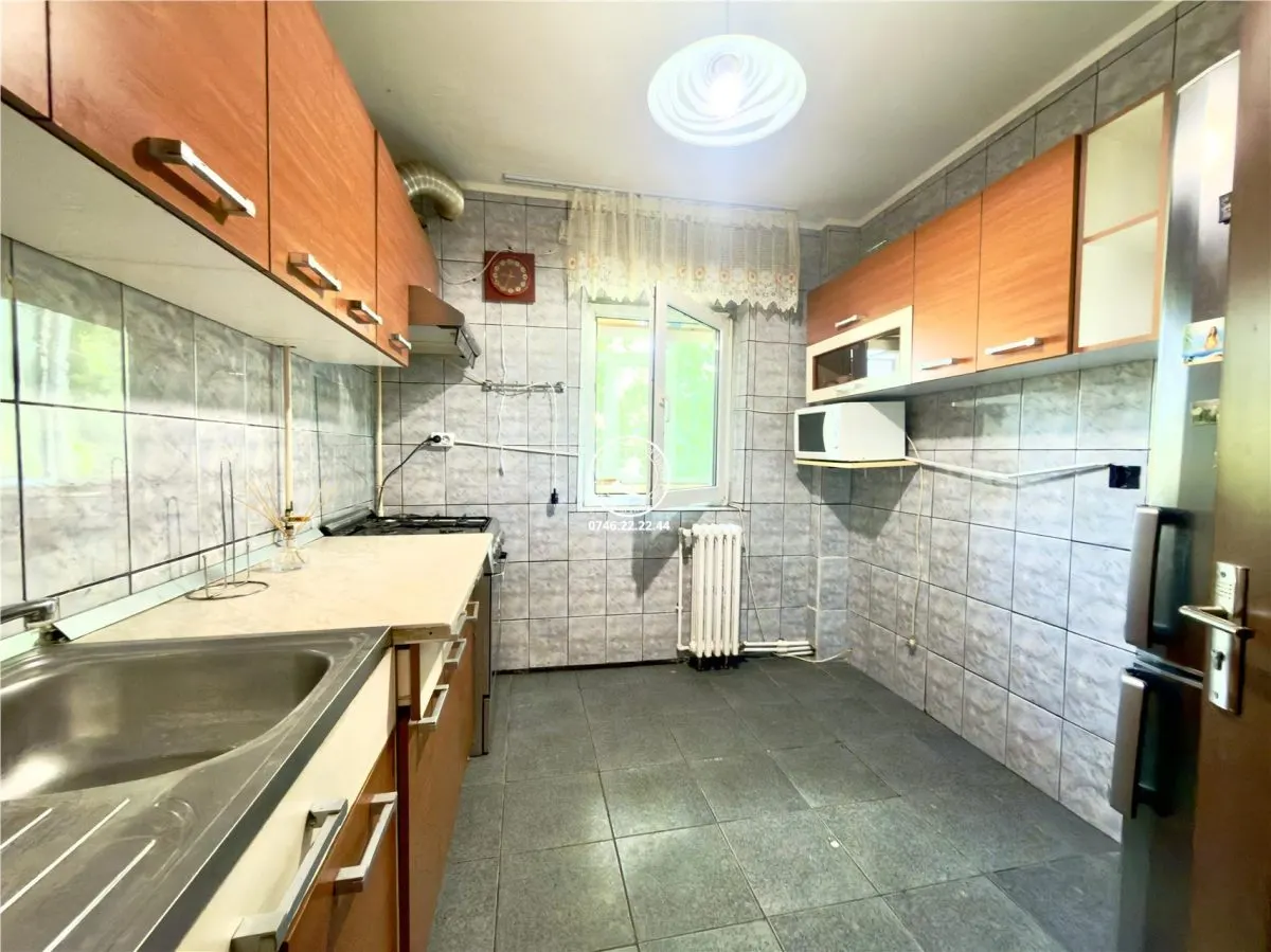 Apartament 3 camere, intermediar, Toma-Cozma - foto 4