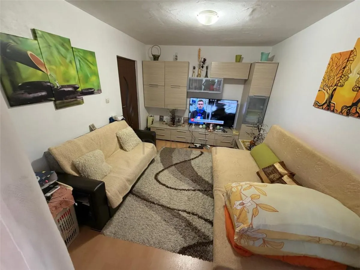 SOARELUI - APARTAMENT CU 1 CAMERA - mobilat, semidecomandat - foto 1
