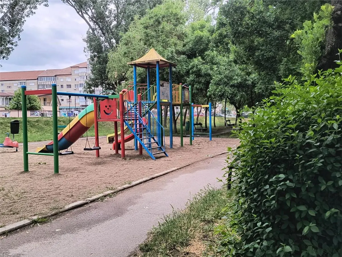 RECO Apartament cu o camera Oradea -Cantemir etaj 3 - foto 13