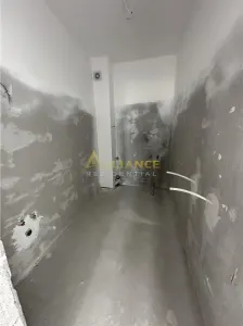 STB IN FATA ANSAMBLULUI - 2 CAMERE - 87.920â‚¬ TVA INCLUS - foto 2