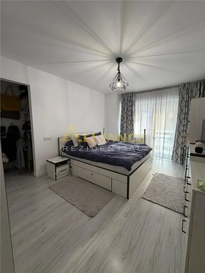 Apartament spatios cu 3 camere si 2 bai Splaiul UNIRII - foto 13