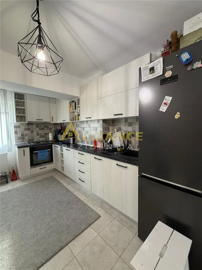 Apartament spatios cu 3 camere si 2 bai Splaiul UNIRII - foto 4