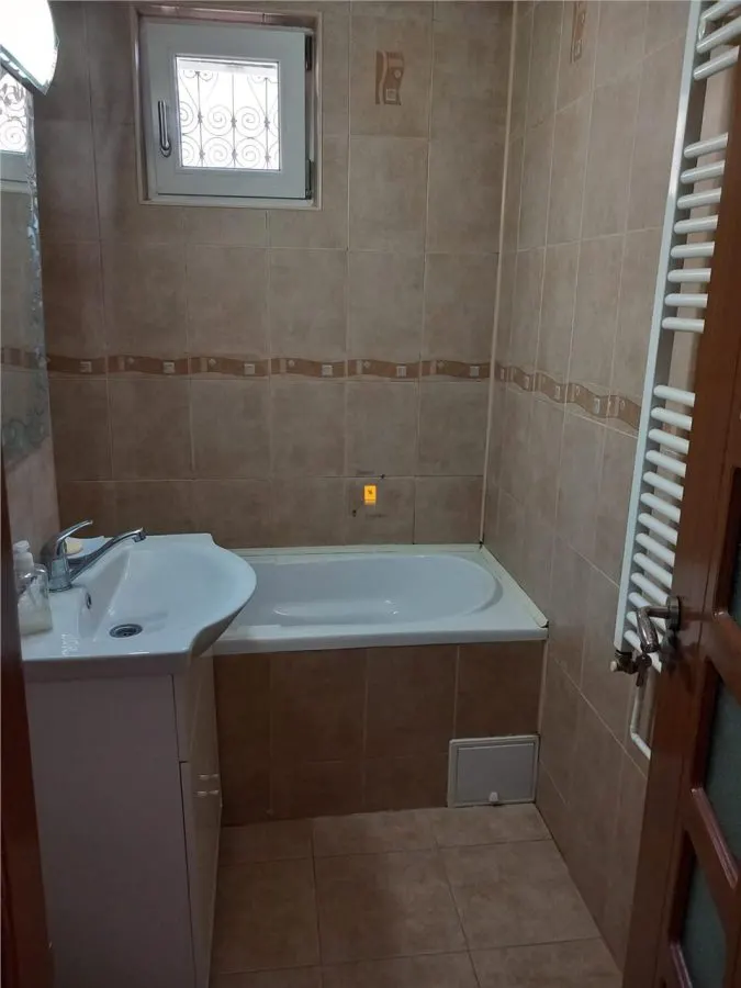 Apartament 3  camere zona Lamaita - foto 6