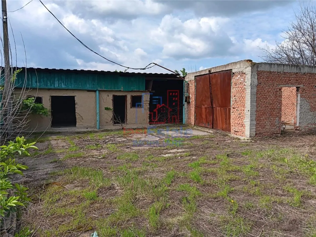 Badeni com Scobinti  Iasi Teren 4239mp  parcelabil si constructii 245mp - foto 7