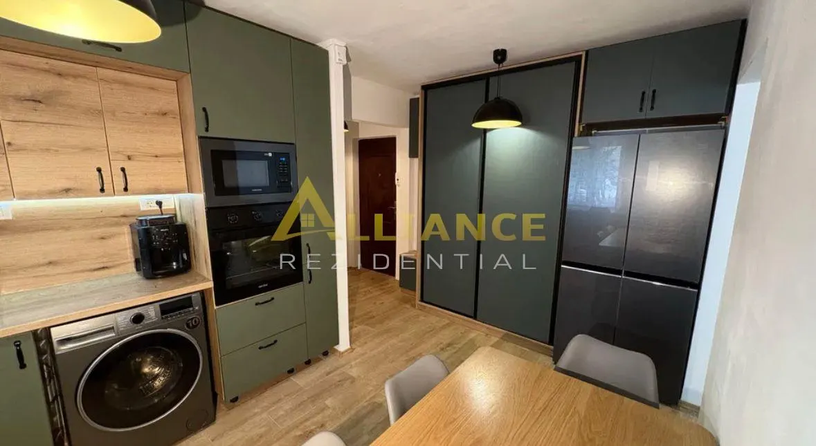 PIATA SUDULUI - APARTAMENT 3 CAMERE - foto 5