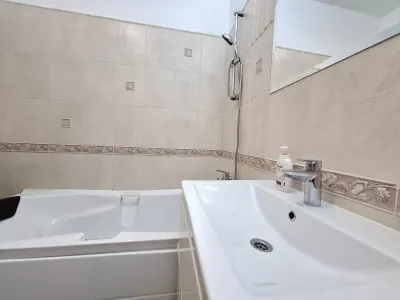 Apartament 1 camera de inchiriat Bucium Iasi, mobilat modern - foto 17