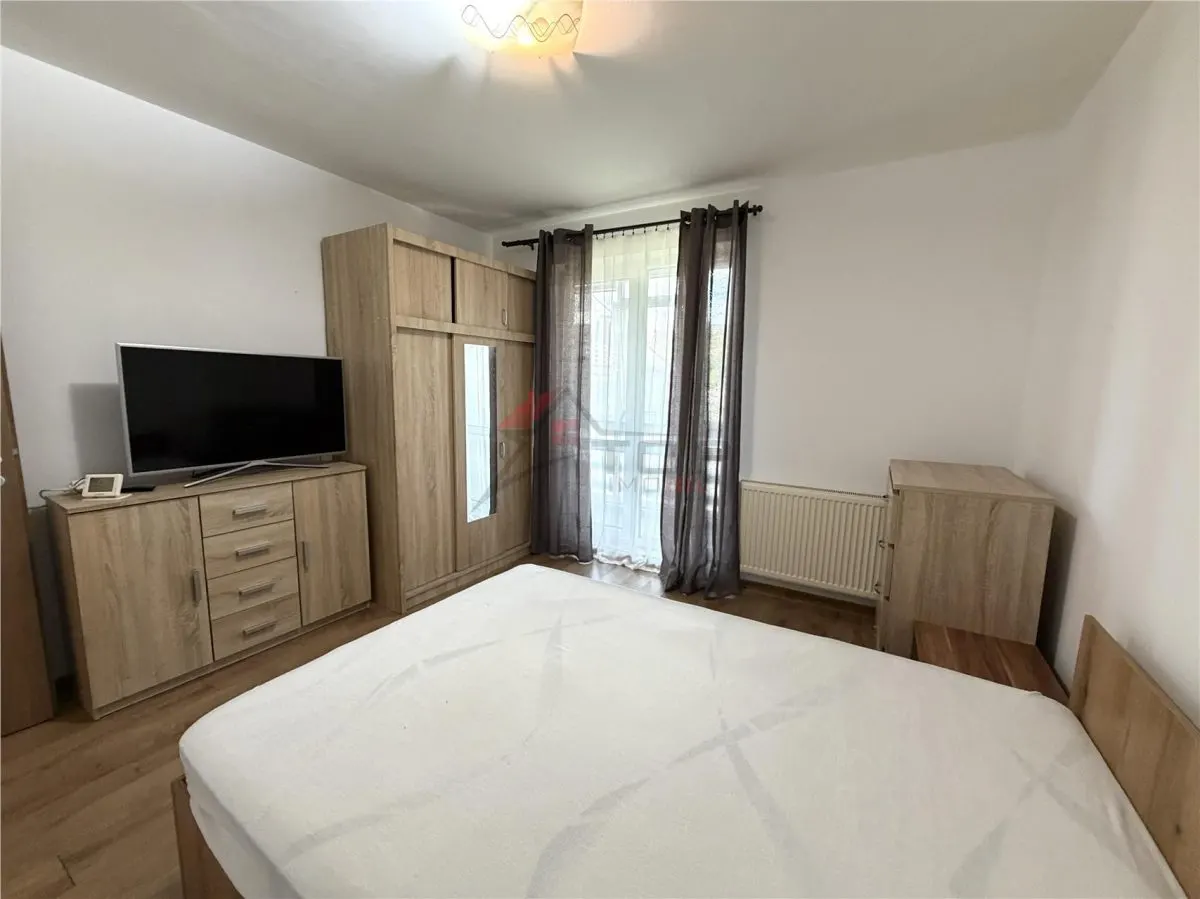 Apartament 3 camere decomandat+ parcare- Rediu - foto 3