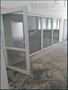 Spatiu comercial zona Coresi - foto 3