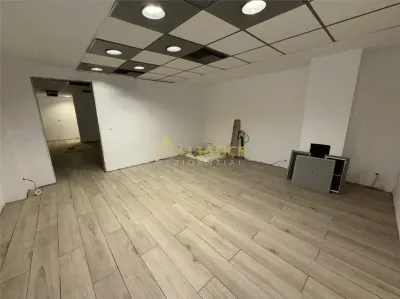 [PARCUL CAROL] Spatiu Comercial P + 1 | 233 MPU - foto 5