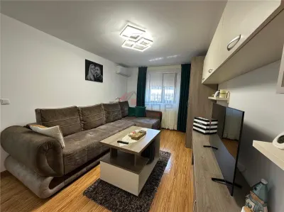Inchiriere Apartament cu 2 camere Decomandat Tatarasi Nord- 2 Locuri de Parcare - Iasi