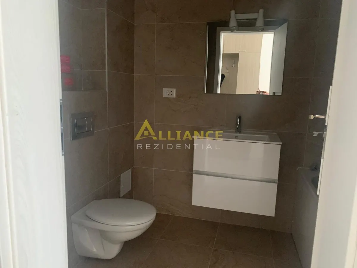 Metrou Aparatorii Patriei Garsoniera de inchiriat - foto 3