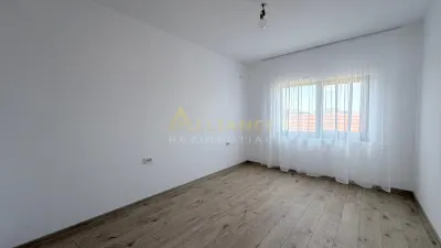 Casa Individuala - 3 camere - 2 bai - 375mp teren - foto 7