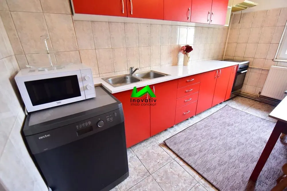 Apartament de vanzare 3 camere Sibiu Turnisor - foto 4