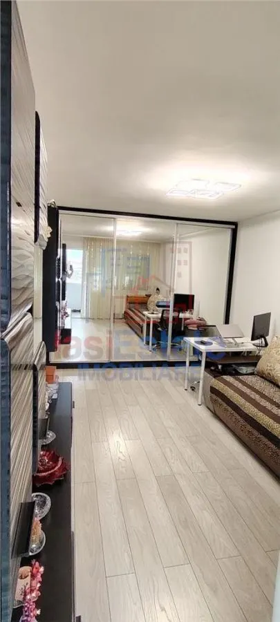 Apartament 2 camere Podu Ros - foto 7