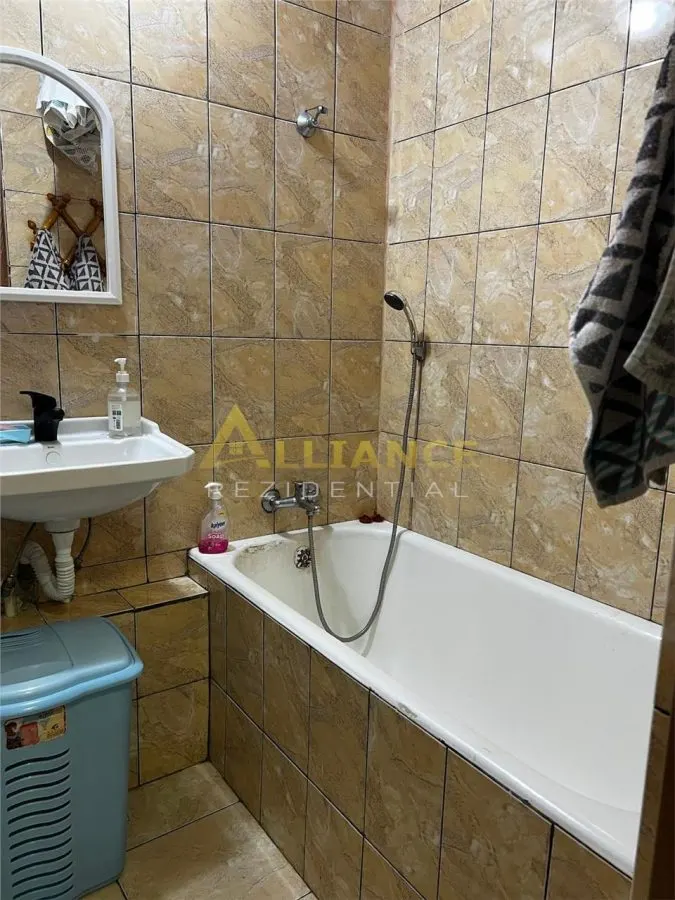 Apartament 2 camere - Sector 4 - 700m Metrou Ap. Patriei - foto 12