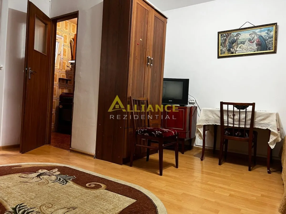 Apartament 2 camere - Sector 4 - 700m Metrou Ap. Patriei - foto 3